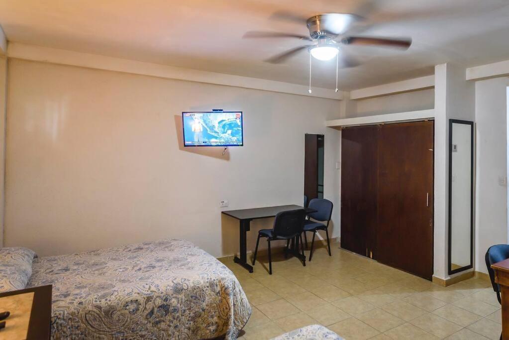 Depab Privado, Centrico,Wifi 80 Mb ,Aire Acondicionado ,Cocina, Cochera Techada, Ciudad Valles Esterno foto
